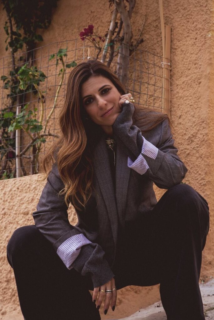 Angelika Dusk — JENNY.GR interview — photo by Gina Skandami