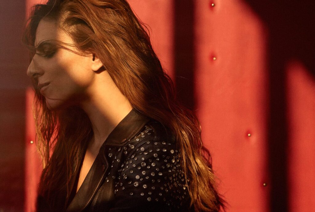 Angelika Dusk — MONOPOLI.GR Art Meets Fashion shoot — photo by Katerina Tsatsani