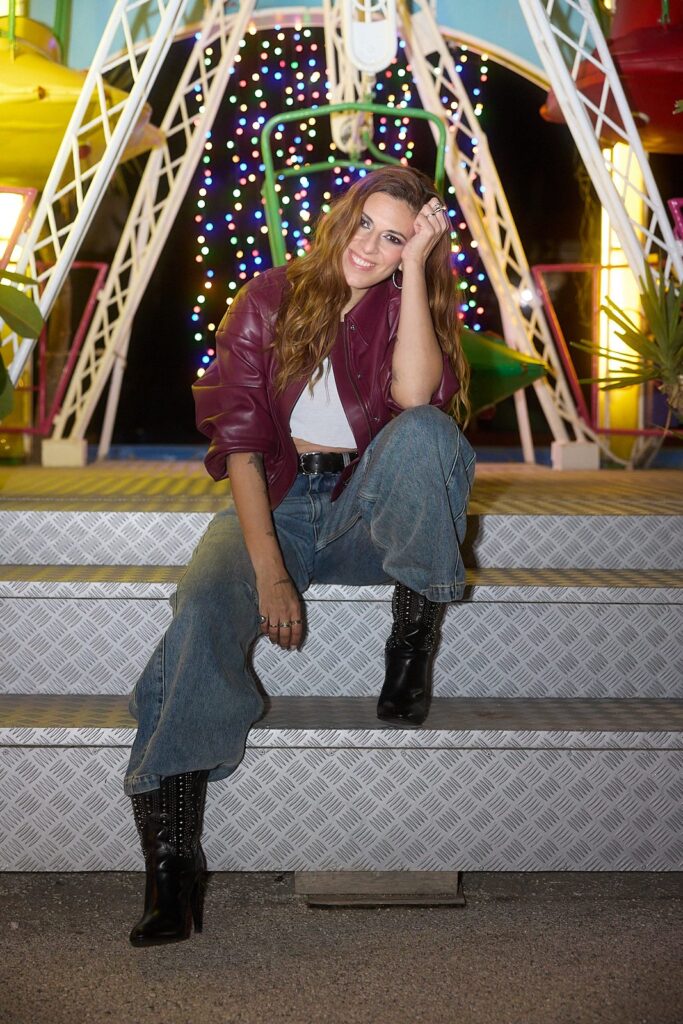 Angelika Dusk — NEWS 24/7 interview — photo by Nikos Koustenis
