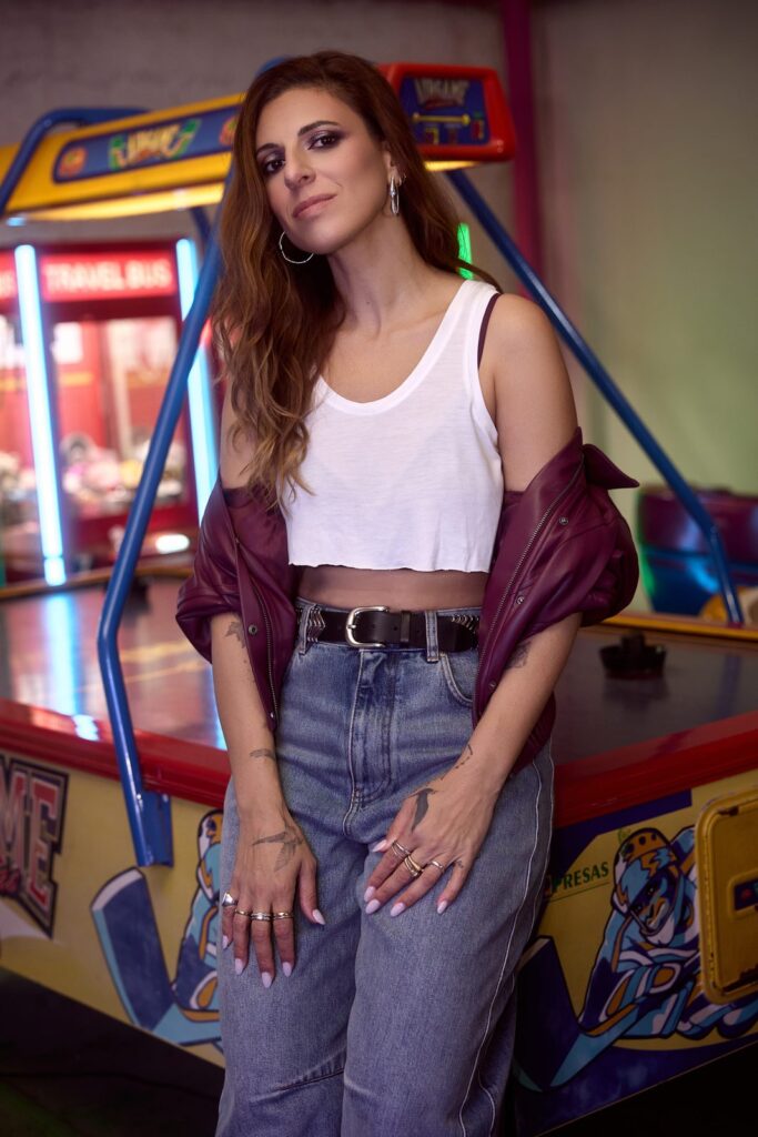 Angelika Dusk — NEWS 24/7 interview — photo by Nikos Koustenis